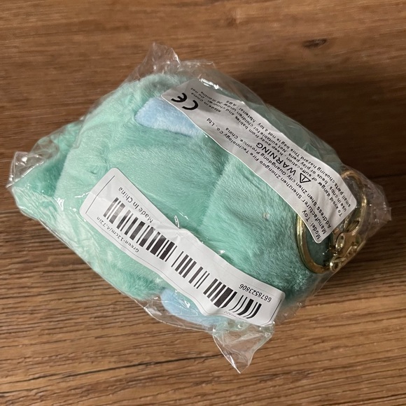 SANRIO-Imported (NWT) Hangyodon Plush Keychain - Picture 4 of 8